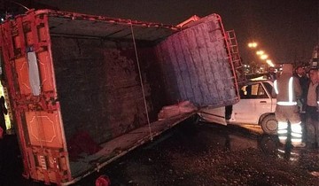 عکس | واژگونی خاور روی پراید در بزرگراه بسیج