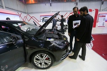 پانزدهمین نمایشگاه صنعت خودرو در اصفهان