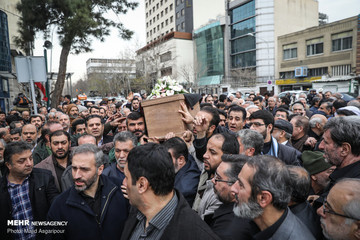 تصاویر | تشییع پیکر دبیرکل حزب موتلفه با حضور چهره‌های سیاسی