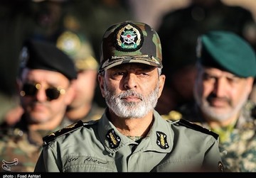 پیام صریح فرمانده کل ارتش به دشمنان ایران: ده‌ها موشک در راه است تا هر تهدیدی را منهدم کنیم