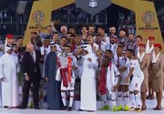 فیلم | لحظه اهدای جام قهرمانی آسیا به تیم ملی قطر