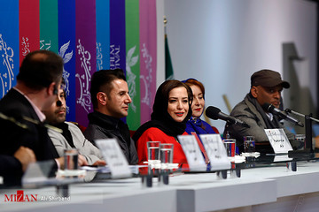 نشست خبری فیلم سینمایی درخونگاه