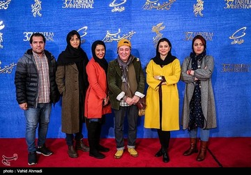 عوامل فیلم بنفشه آفریقایی در دومین روز سی‌وهفتمین جشنواره فیلم فجر