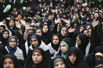 مراسم بزرگداشت یوم الله ۱۲ بهمن در حرم امام خمینی(ره)