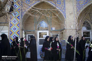 گلباران حجره طلبگی امام خمینی(ره) در اراک