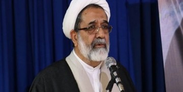 نماینده ولی‌فقیه در سپاه: جامعه هنرمندان مواظب باشند تا سرباز دشمن نباشند