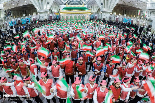 مراسم بزرگداشت یوم الله ۱۲ بهمن در حرم امام خمینی(ره)