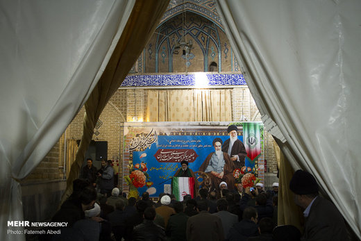 گلباران حجره طلبگی امام خمینی(ره) در اراک