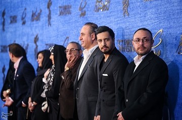 عوامل فیلم سمفونی نهم به کارگردانی محمدرضا هنرمند در سومین روز سی‌وهفتمین جشنواره فیلم فجر