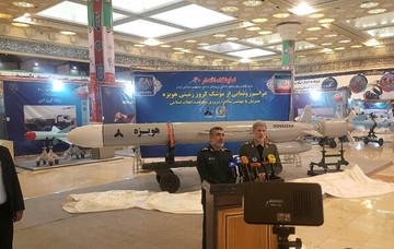  وزارة الدفاع الايرانية تزيح الستار عن صاروخ كروز جديد
