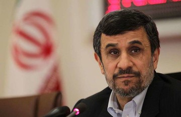 ماجرای پیام احمدی نژاد به اوباما برای مذاکره بین ایران و آمریکا /مشایی درباره چه چیزی با مقامات عالی رتبه آمریکایی صحبت کرده بود؟