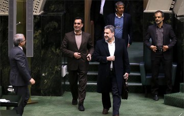 حضور رئیس جمهور در صحن علنی مجلس شورای اسلامی