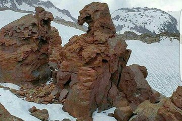 عکس | صخره‌ای عجیب در اردبیل