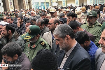 تشییع پیکر شهید حادثه تروریستی نیکشهر