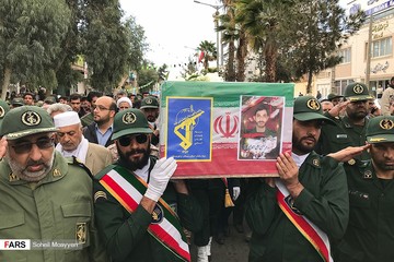 تشییع پیکر شهید حادثه تروریستی نیکشهر