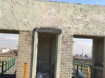 وضعیت نامناسب‌ گیت‌های ورزشگاه آزادی