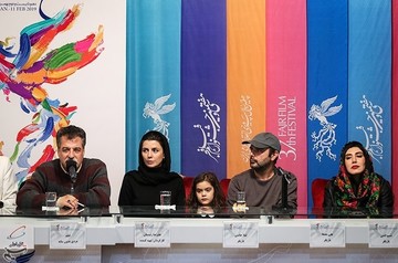 نشست خبری فیلم مردی بدون سایه - سی‌وهفتمین جشنواره فیلم فجر