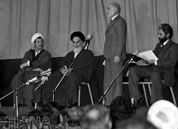 بازرگان چگونه از سوی امام به نخست وزیری رسید؟ / 4 شرطی که بازرگان برای قبول مسئولیت گذاشت