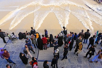 حال و هوای اصفهان بعد از بازگشایی زاینده رود