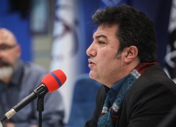 دبیر جشنواره تئاتر فجر: پای‌مان را اندازه گلیم‌مان دراز کردیم