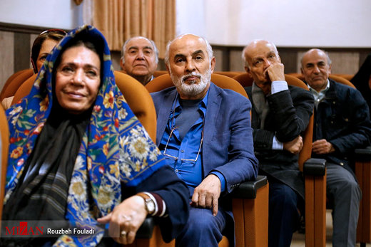 تجلیل از هنرمندان پیشکسوت متولد بهمن