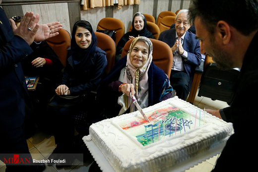 تجلیل از هنرمندان پیشکسوت متولد بهمن