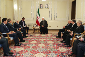 الرئیس روحانی: احلال الامن و الاستقرار فی سوریا یشكل احد اهم اهداف ایران فی المنطقة