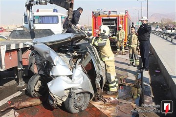 تصادف نیسان با سمند در بزرگراه آزادگان