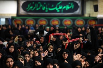 دومین شب عزاداری فاطمیه ۱۴۴۰ در حسینیه امام خمینی(ره)