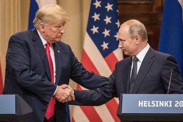 نیویورک تایمز: ترامپ دست نشانده پوتین است