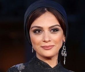 عکس | مارال فرجاد و پدرش ۲۵ سال پیش در تئاترشهر