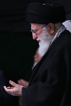 سومین شب عزاداری فاطمیه ۱۴۴۰ در حسینیه امام خمینی(ره)