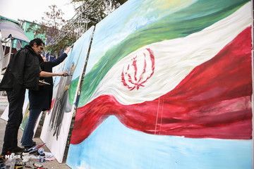 آذین بندی شهر تهران با پرچم مقدس جمهوری اسلامی ایران