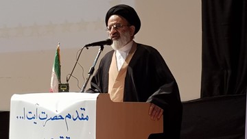نماینده مقام معظم رهبری در وزارت جهاد کشاورزی: اقتصاد مقاومتی نوعی جنگ اقتصادی است
