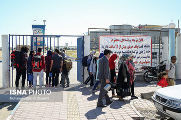 حضور مسافران در بندرعباس