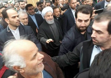 رئیس جمهوری در راهپیمایی ۲۲ بهمن