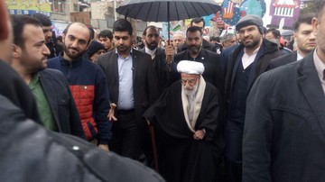 حضور آیت‌الله جنتی، دبیر شورای نگهبان در راهپیمایی ۲۲ بهمن تهران