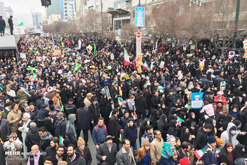 راهپیمایی ۲۲ بهمن در مشهد