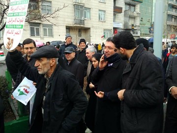 حضور رحمانی، وزیر صنعت، معدن و تجارت در راهپیمایی ۲۲ بهمن تهران
