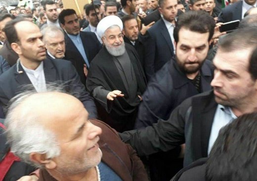 رئیس جمهوری در راهپیمایی ۲۲ بهمن