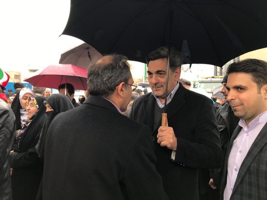 پیروز حناچی، شهردار تهران در راهپیمایی ۲۲ بهمن تهران