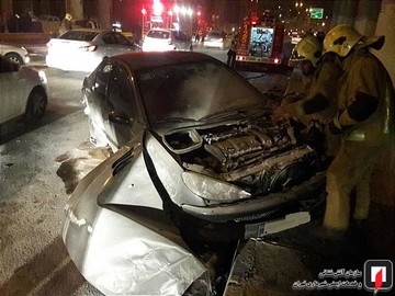تصادف پژو ۴۰۵ با پژو ۲۰۶ در بزرگراه امام علی