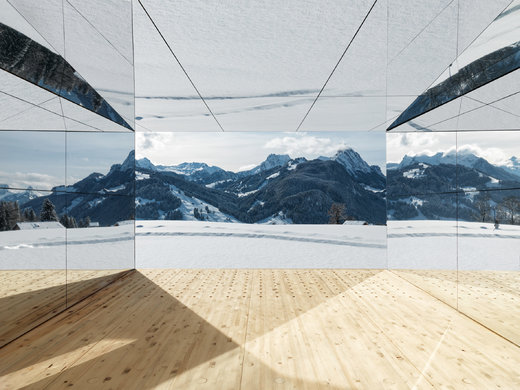خانه آینه ای در سوئیس