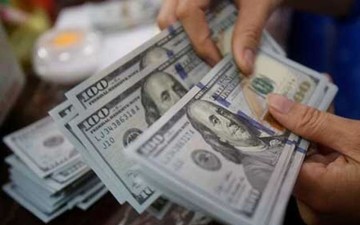 دلار در صرافی‌ها چقدر قیمت خورد؟