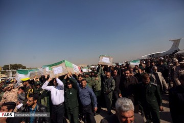 ورود پیکر شهدای حادثه تروریستی به اصفهان