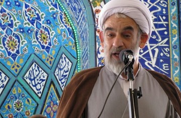 معاون بینالملل دفتر رهبر انقلاب: مسئولان با انگیزههای اول انقلاب در برابر دشمن ایستادگی کنند معاون بینالملل دفتر رهبر انقلاب: مسئولان با انگیزههای اول انقلاب در برابر دشمن ایستادگی کنند