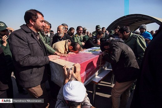 ورود پیکر شهدای حادثه تروریستی به اصفهان