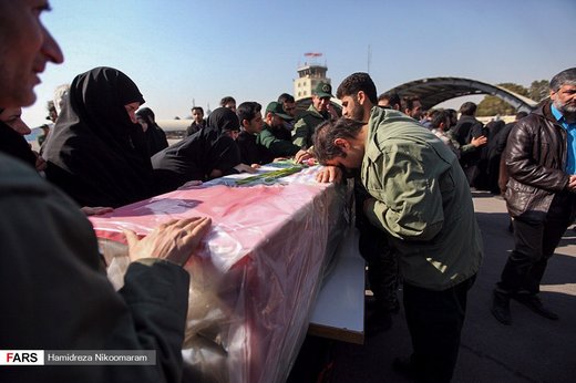 ورود پیکر شهدای حادثه تروریستی به اصفهان