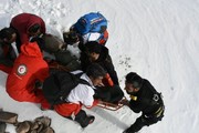 نجات معجزه‌آسای کوهنوردی که به دره ۱۵۰ متری تفتان پرت شد