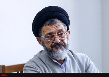 از ۹۰۰ خطیب نمازجمعه، کدام یک با منفی‌گرایی مخالفت می‌کند؟